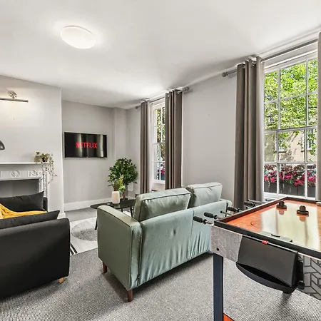 Modern Apartment In The Heart Of Bath Exterior photo